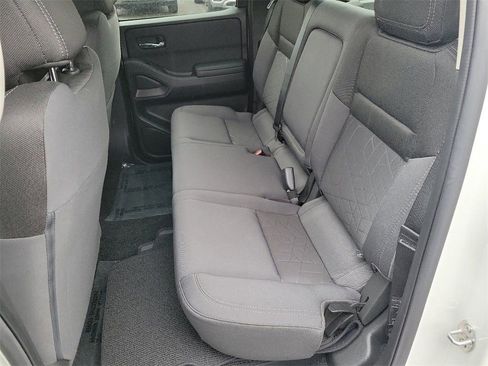 Certified 2025 Nissan Frontier SV RWD image 26