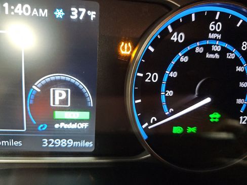 Used 2021 Nissan Leaf SL Plus image 10