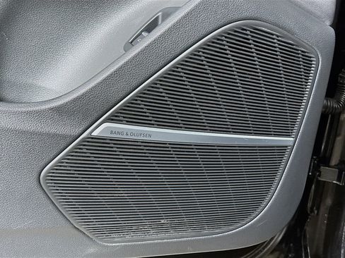 Certified 2025 Audi Q7 Premium Plus image 19