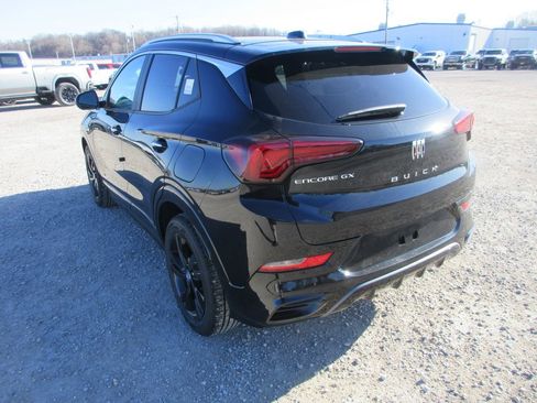 New 2026 Buick Encore GX Sport Touring image 9