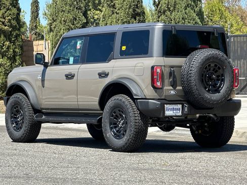 New 2026 Ford Bronco Outer Banks w/ Sasquatch Package AWD/4WD image 6