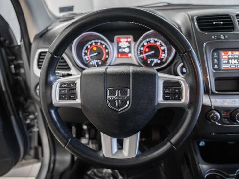 Used 2019 Dodge Journey SE w/ Premium Group FWD image 25
