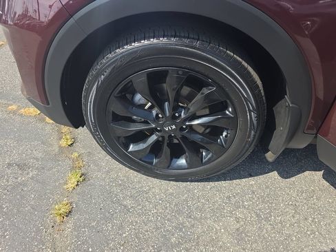 Used 2020 Kia Sorento EX FWD image 23