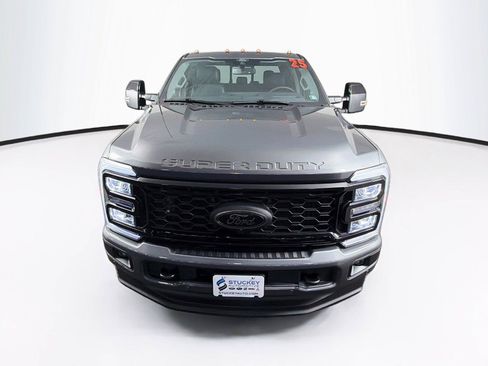 Used 2025 Ford F250 Lariat w/ Lariat Ultimate Package AWD/4WD image 13
