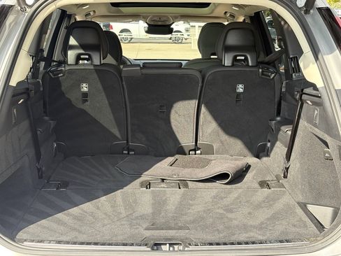 Certified 2025 Volvo XC90 B6 Plus image 35