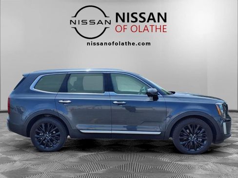 Used 2022 Kia Telluride SX w/ SX Prestige Package AWD/4WD image 31