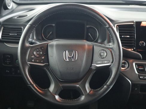 Used 2024 Honda Passport EX-L image 16