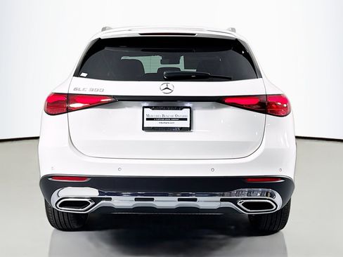 New 2026 Mercedes-Benz GLC 300 image 3