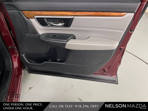 Used 2018 Honda CR-V Touring image 48