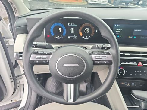 Used 2025 Hyundai Tucson SEL image 18