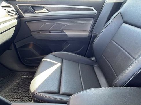 Used 2023 Volkswagen Atlas SE w/ Panoramic Sunroof Package AWD/4WD image 23