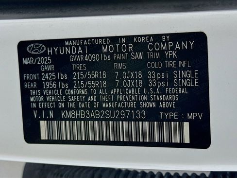 Certified 2025 Hyundai Kona SEL image 33