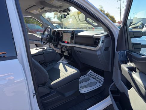 New 2026 Ford F350 XLT w/ XLT Premium Package image 33