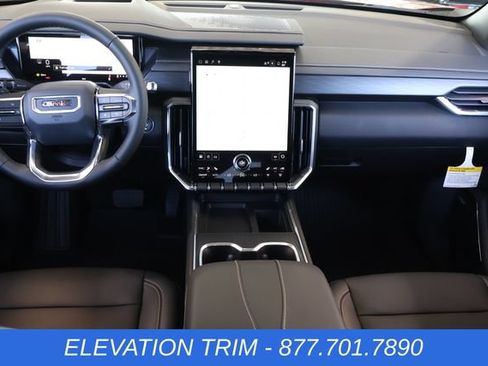 New 2026 GMC Acadia Elevation w/ Black Edition FWD image 17