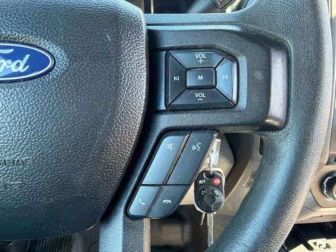 Used 2017 Ford F250 XL w/ Power Equipment Group image 8
