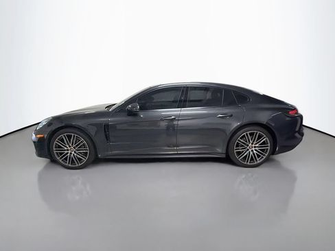 Certified 2021 Porsche Panamera image 2