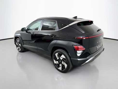 Used 2024 Hyundai Kona Limited AWD/4WD image 5