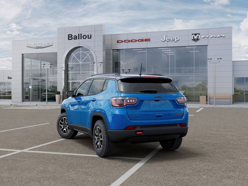New 2026 Jeep Compass Trailhawk w/ Sun, Sound & Navigation Group AWD/4WD image 3