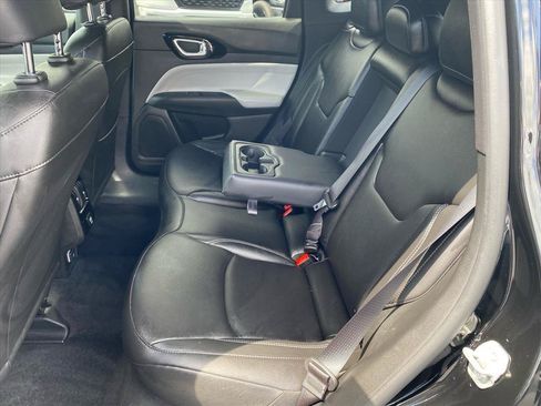 Used 2025 Jeep Compass Limited AWD/4WD image 24