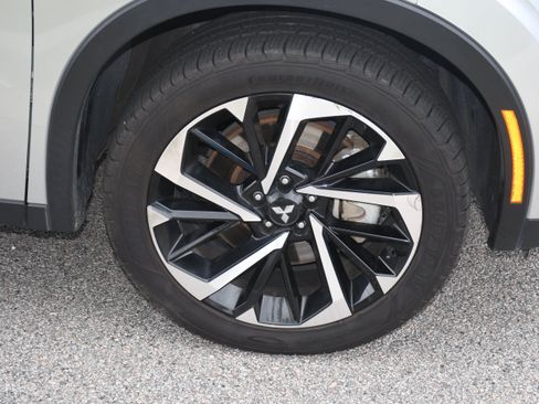 Used 2024 Mitsubishi Outlander SE Black Edition AWD/4WD image 21