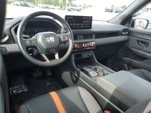 Used 2026 Honda Passport TrailSport image 9