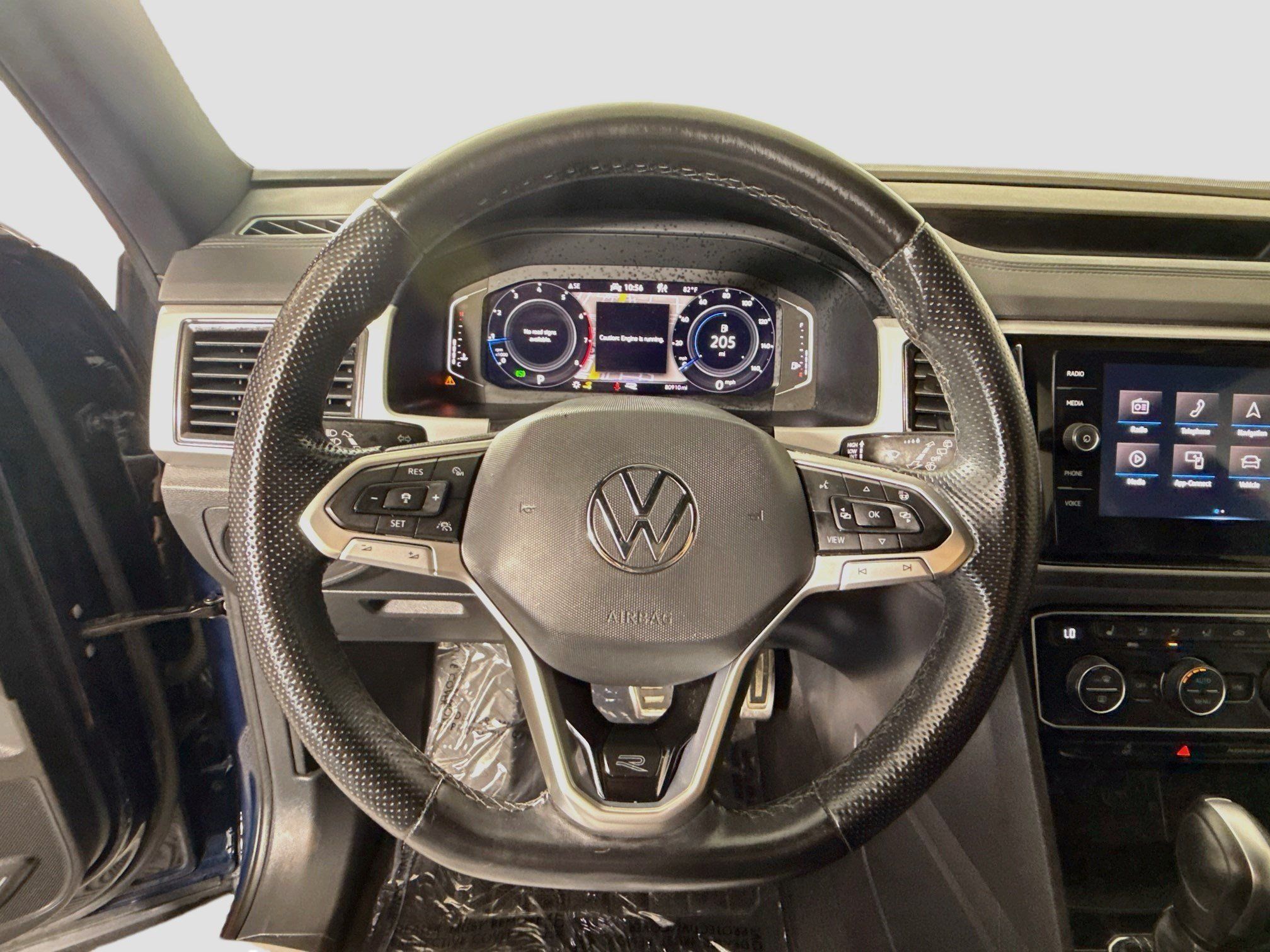 Used 2023 Volkswagen Atlas Cross Sport SEL R-Line AWD/4WD image 13