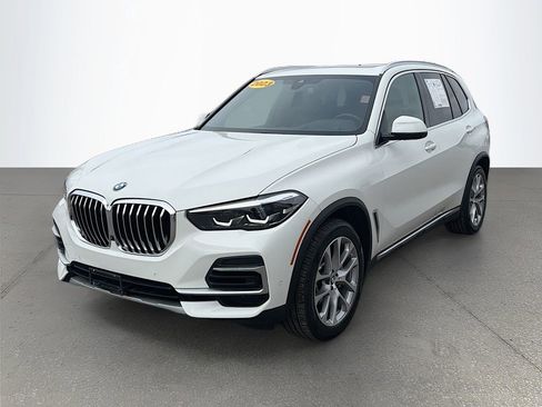 Used 2023 BMW X5 xDrive40i w/ Premium Package image 9