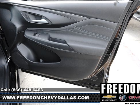 Used 2026 Buick Envista Sport Touring w/ Convenience I Package FWD image 31