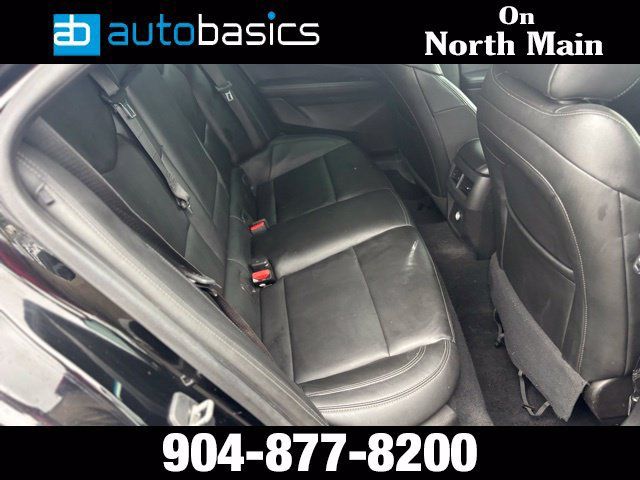 Used 2021 Cadillac CT4 Luxury RWD image 14