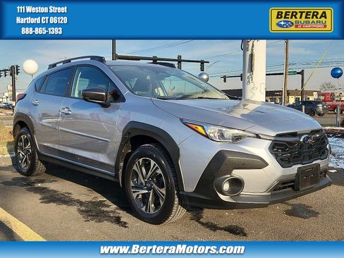 Certified 2025 Subaru Crosstrek 2.0i Premium image 1