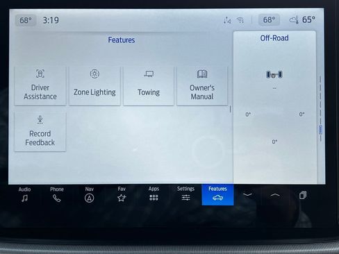 New 2025 Ford F150 Lariat w/ Equipment Group 502A High image 33