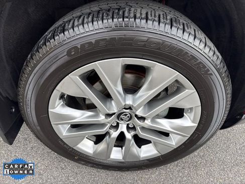 Used 2020 Toyota RAV4 Limited image 50