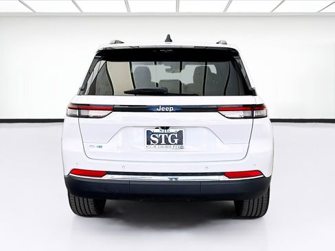 Used 2023 Jeep Grand Cherokee 4WD 4xe w/ Luxury Tech Group II image 5