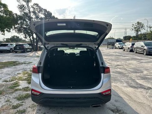 Used 2019 Hyundai Santa Fe Limited FWD image 7