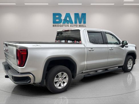 Used 2022 GMC Sierra 1500 SLE image 7