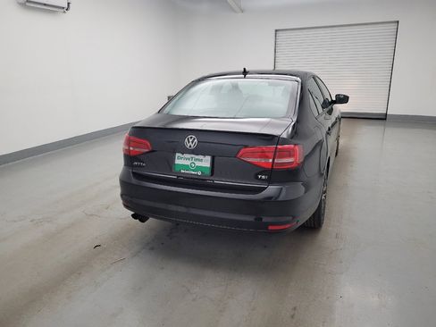 Used 2015 Volkswagen Jetta Sport FWD image 7