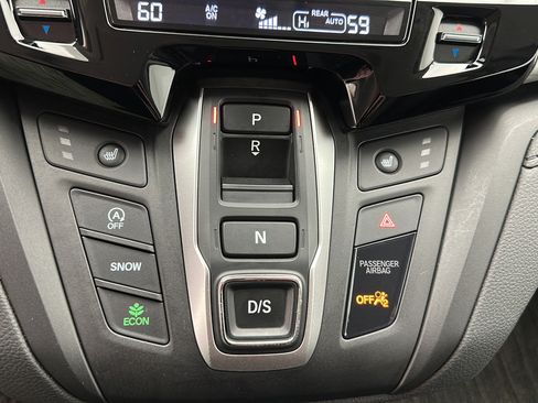 Used 2025 Honda Odyssey EX-L image 24