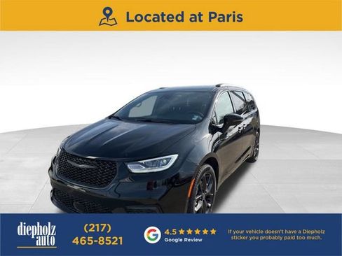 New 2026 Chrysler Pacifica Select w/ S Appearance Package FWD image 1
