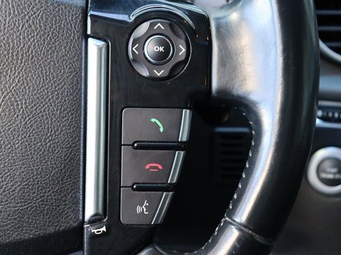 Used 2015 Land Rover LR4 HSE image 16