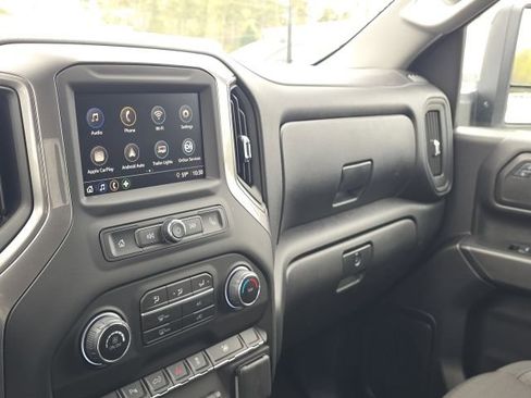 Used 2025 Chevrolet Silverado 2500 Custom w/ Custom Value Package image 26