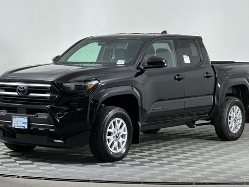 New 2025 Toyota Tacoma SR5 image 8