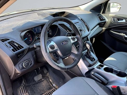 Used 2015 Ford Escape SE FWD image 11