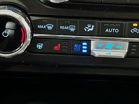 New 2026 Ford F350 Lariat w/ Black Appearance Package AWD/4WD image 24