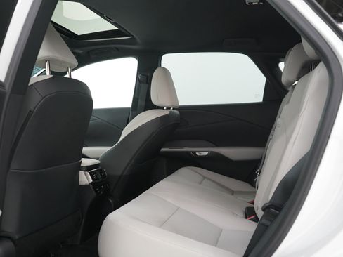 Used 2023 Lexus RX 350 Premium w/ Accessory Package AWD/4WD image 16