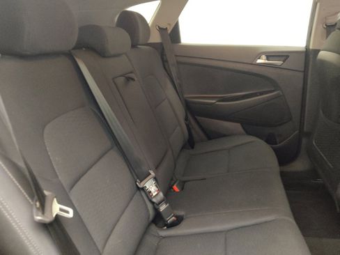 Used 2019 Hyundai Tucson Value FWD image 19