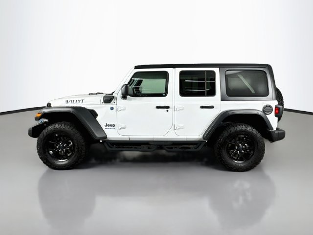 Used 2024 Jeep Wrangler Unlimited AWD/4WD image 11