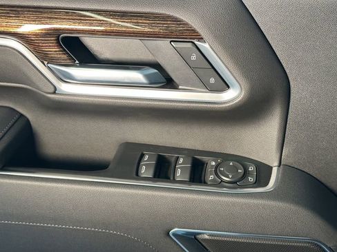 New 2026 GMC Sierra 2500 SLE w/ SLE Value Package; image 13