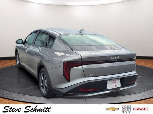Used 2025 Kia K4 FWD image 3