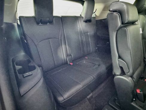 Certified 2026 INFINITI QX60 Luxe w/ Cargo Package AWD/4WD image 38