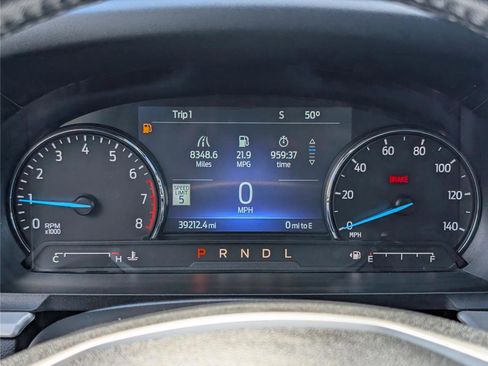 Used 2022 Ford Explorer XLT w/ Equipment Group 202A image 34